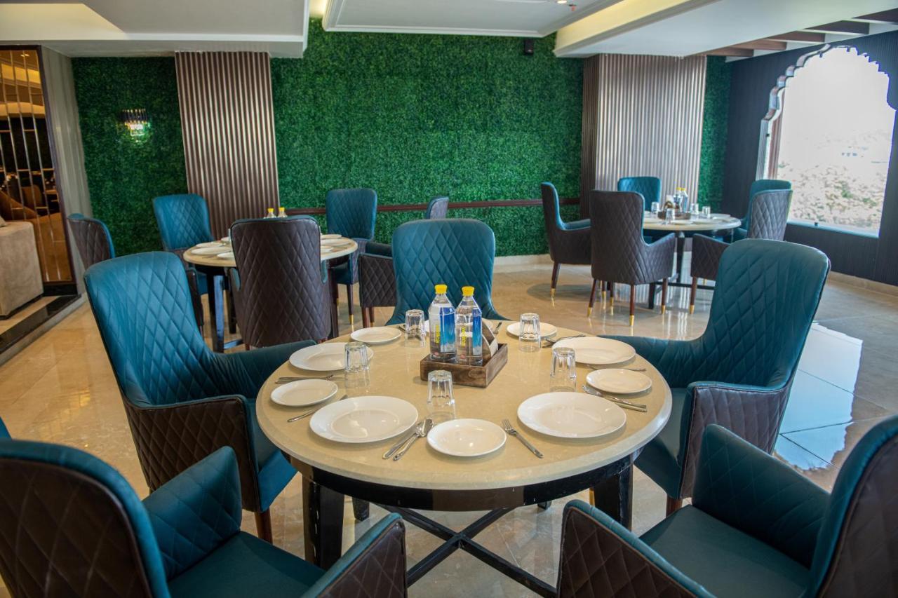 Grand Luxotica By Dls Hotels Dehradun Dış mekan fotoğraf
